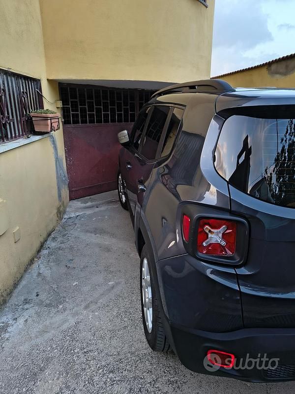Usata Jeep Renegade 120 CV (88 kW) 2022 Grigio SUV