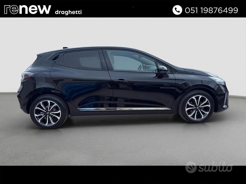 Nuova Renault Clio V Techno 101 CV (74 kW) 2025 Nero Berlina