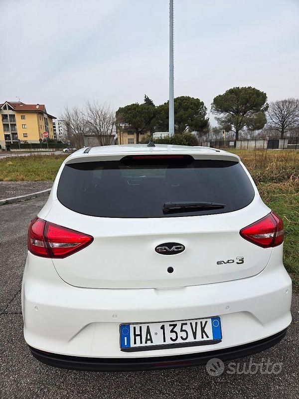 Usata EVO Evo 3 150 CV (110 kW) 2025 Bianco SUV