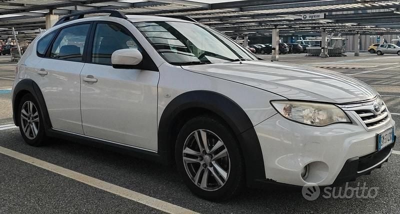 Usata Subaru Impreza Trend 150 CV (110 kW) 2012 Bianco Berlina