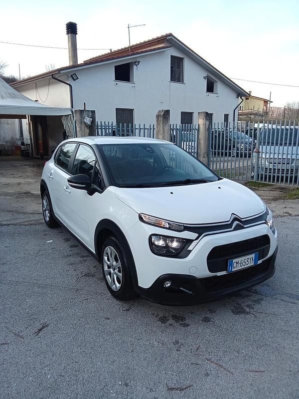 Usata Citroën C3 Feel 102 CV (75 kW) 2023 Bianco Furgone