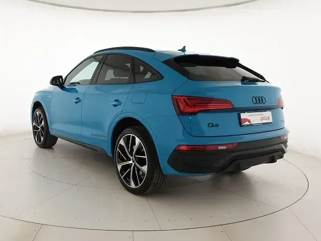 Usata Audi Q5 Sportback S-line plus 299 CV (219 kW) 2023 Exclusive  blu miami SUV
