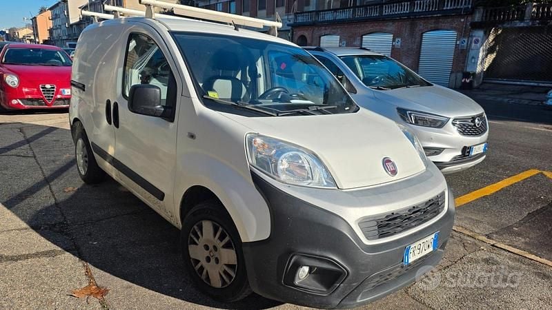Bianco Usata 2018 Fiat Fiorino Monovolume | 5490 € (Ottimo prezzo) - Immagine 1/4