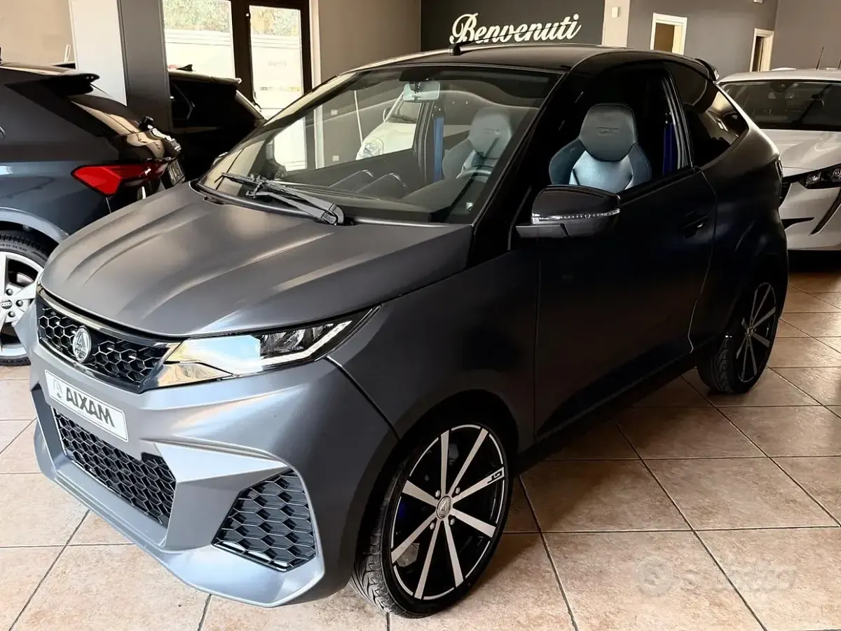 Usata Aixam Coupe GTI 2025 Grigio Berlina