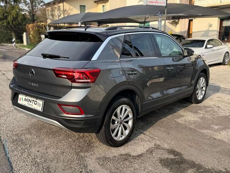 Usata VW T-Roc Style 110 CV (80 kW) 2023 Antracite SUV
