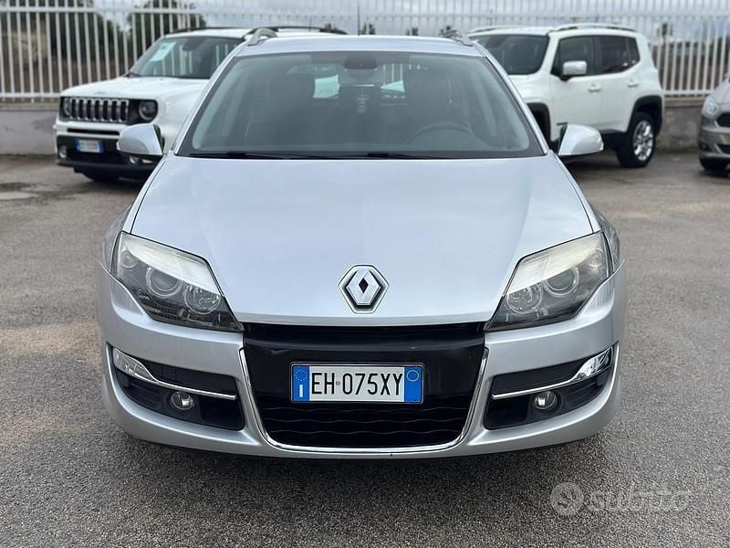 Usata Renault Laguna III 150 CV (110 kW) 2011 Grigio Station wagon