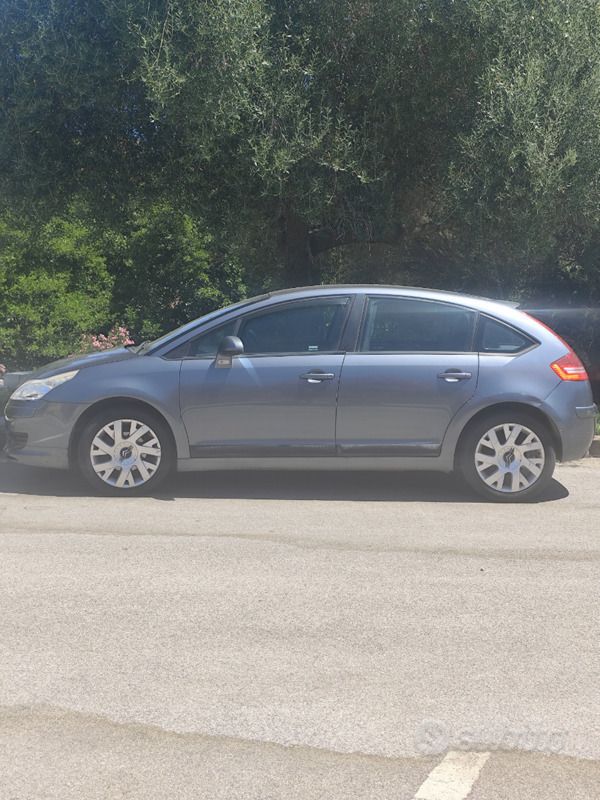 Grigio Usata 2005 Citroën C4 Tre volumi | 3750 € (Cara) - Immagine 1/4