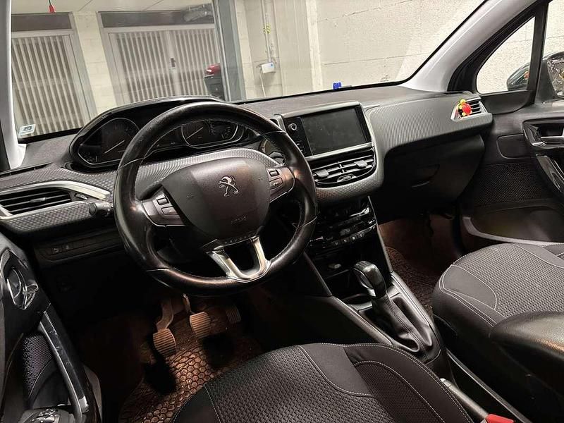 Usata Peugeot 208 Allure 75 CV (55 kW) 2016 Utilitaria