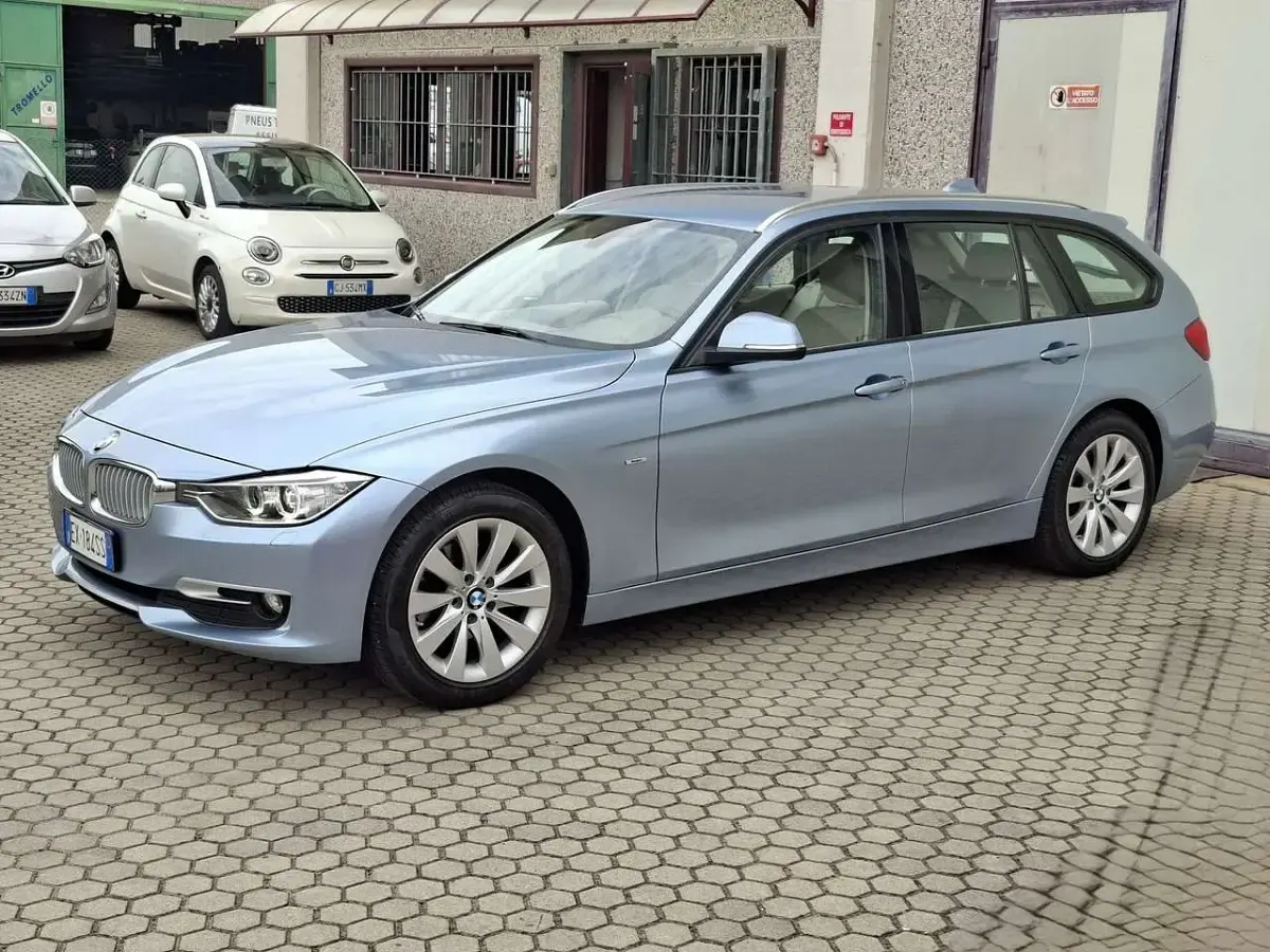 Usata BMW 316 116 CV (85 kW) 2014 Blu/azzurro Station wagon