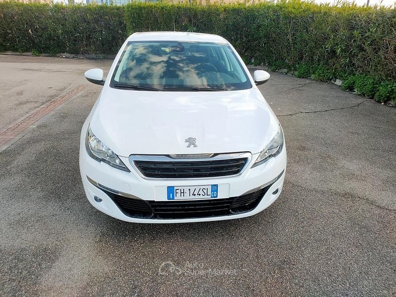 Usata Peugeot 308 120 CV (88 kW) 2017 Bianco Berlina