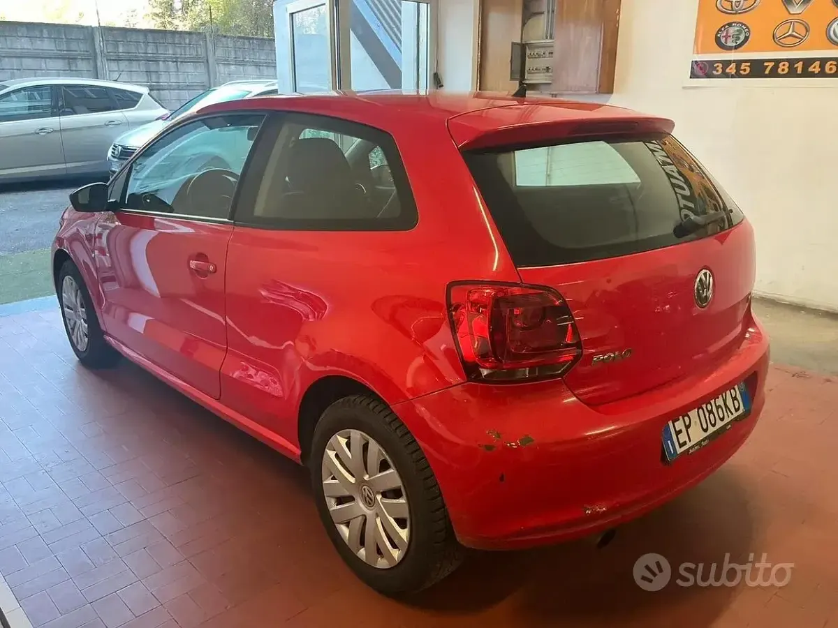 Usata VW Polo R-line 85 CV (62 kW) 2012 Rosso Utilitaria