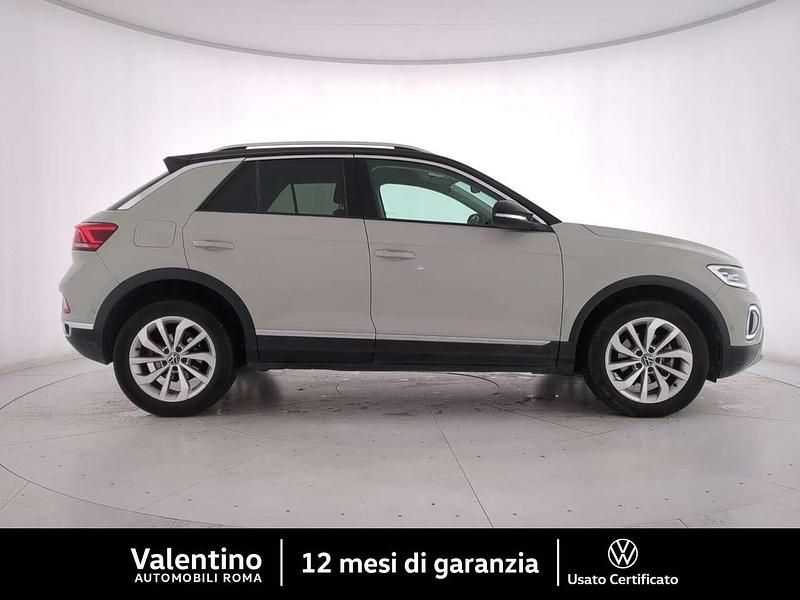Usata VW T-Roc Style 110 CV (80 kW) 2023 Beige SUV