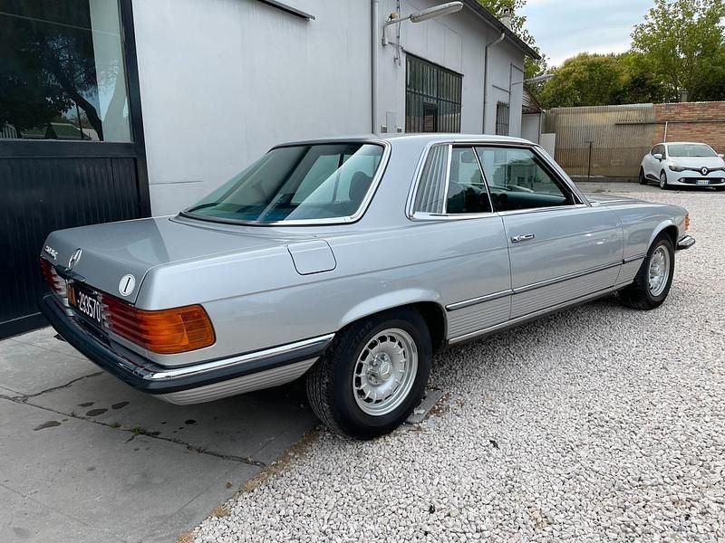Usata Mercedes SLC280 185 CV (136 kW) 1979 Arancione Coupé