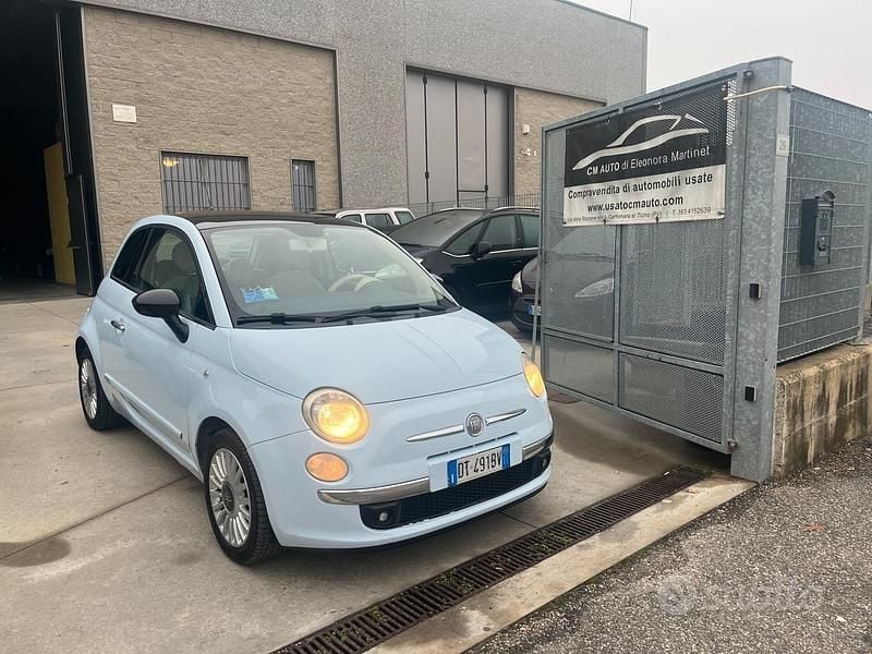 Blu Usata 2009 Fiat 500 Lounge Tre volumi | 4999 € (Buon prezzo) - Immagine 1/4