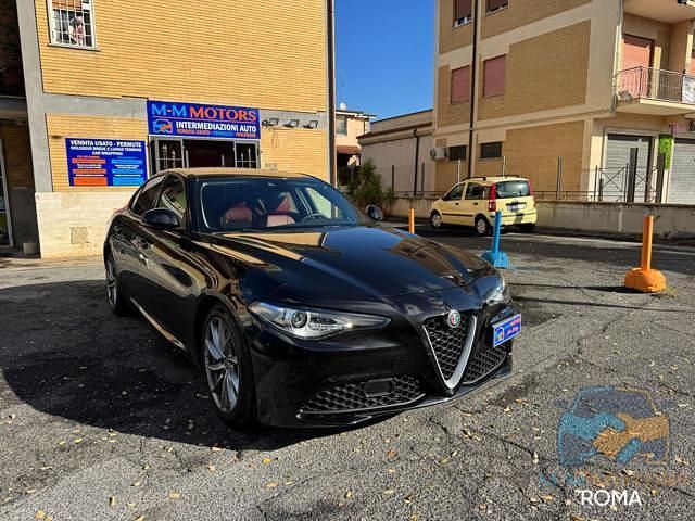 Usata Alfa Romeo Giulia Super 150 CV (110 kW) 2018 Nero Berlina