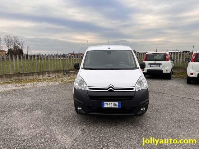 Usata Citroën Berlingo 49 kW (67 CV) 2019 Bianco / pastello Monovolume