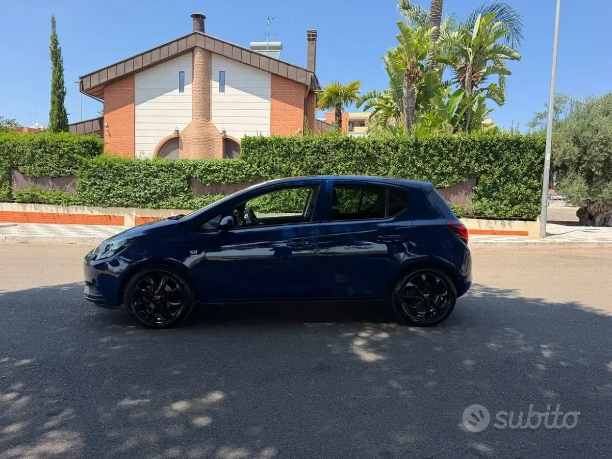 Usata Opel Corsa Sport 90 CV (66 kW) 2019 Bluazzurro Utilitaria