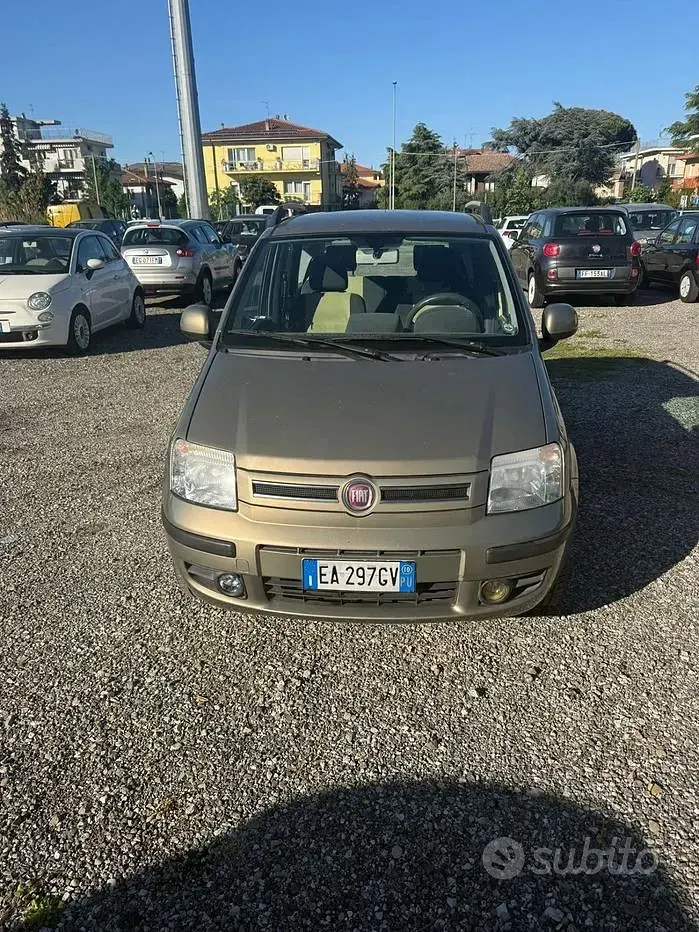 Usata Fiat Panda Dynamic 60 CV (44 kW) 2010 Grigio Utilitaria
