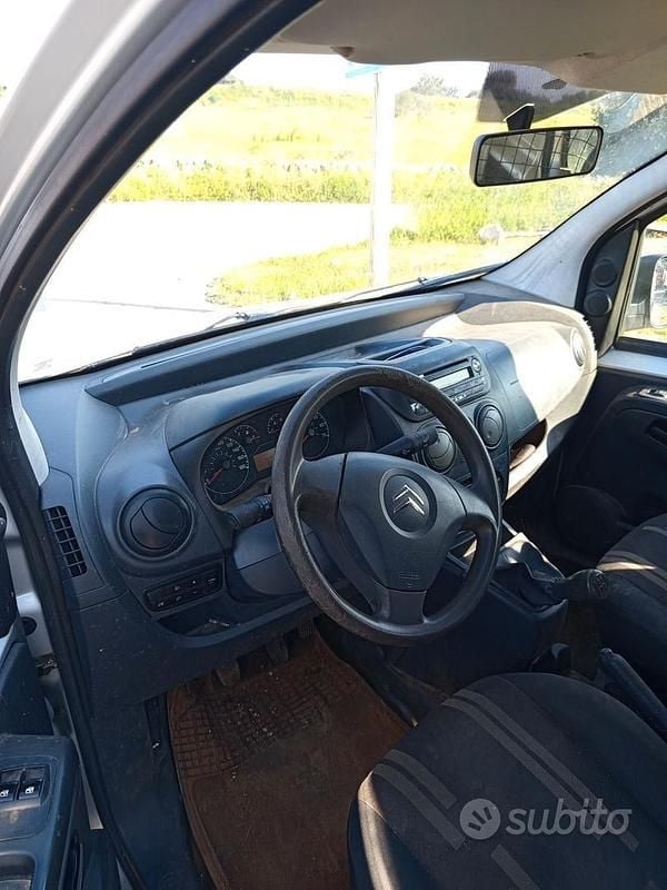 Usata Citroën Nemo 2010 Grigio Monovolume