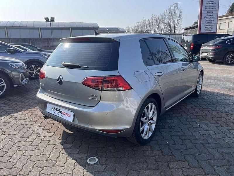 Usata VW Golf VII Highline 110 CV (80 kW) 2017 Argento Berlina