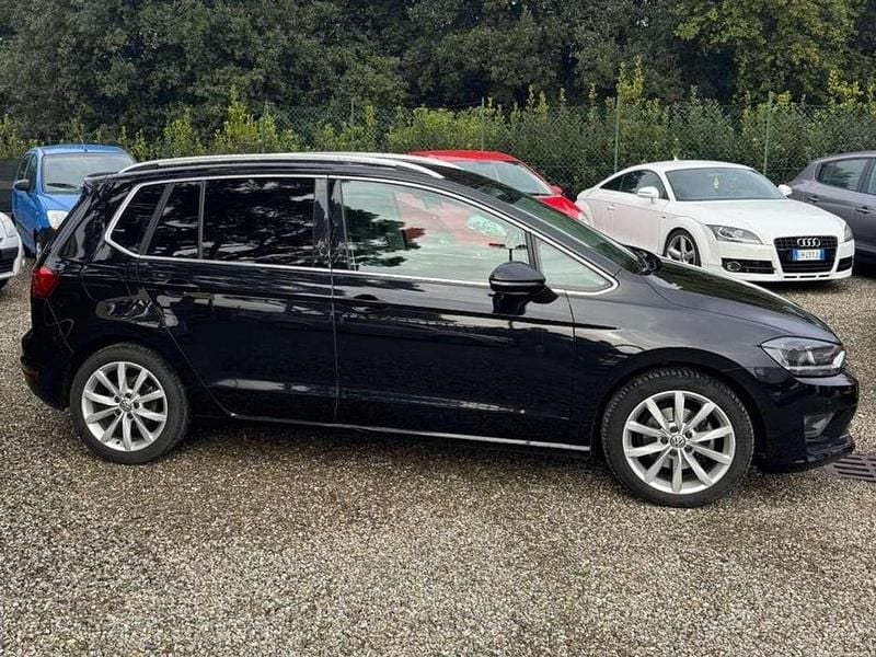 Other Usata 2015 VW Golf Sportsvan Executive Monovolume | 8990 € - Immagine 1/4