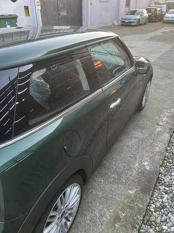 Usata Mini Cooper D 122 CV (89 kW) 2018 Utilitaria