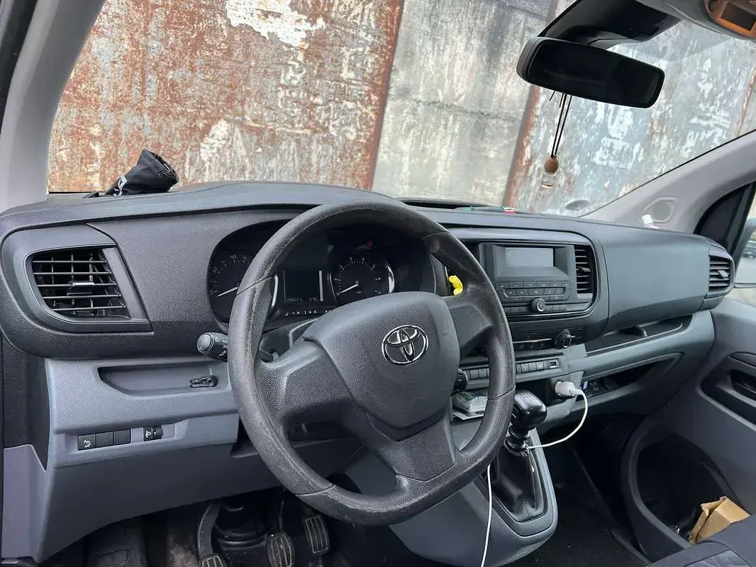 Usata Toyota Proace 122 CV (89 kW) 2019 Marrone Monovolume