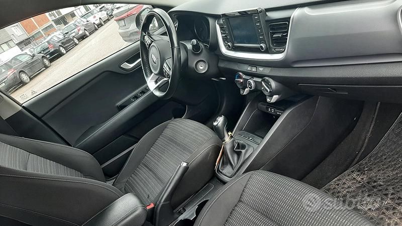 Usata Kia Stonic Style 110 CV (80 kW) 2018 Nero SUV