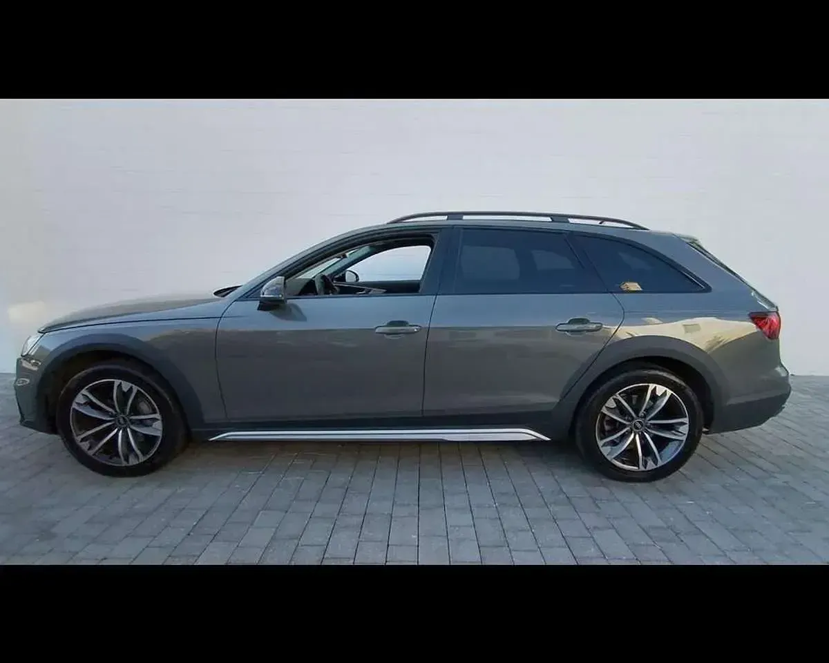 Usata Audi A4 Allroad 204 CV (150 kW) 2024 Grigio Station wagon