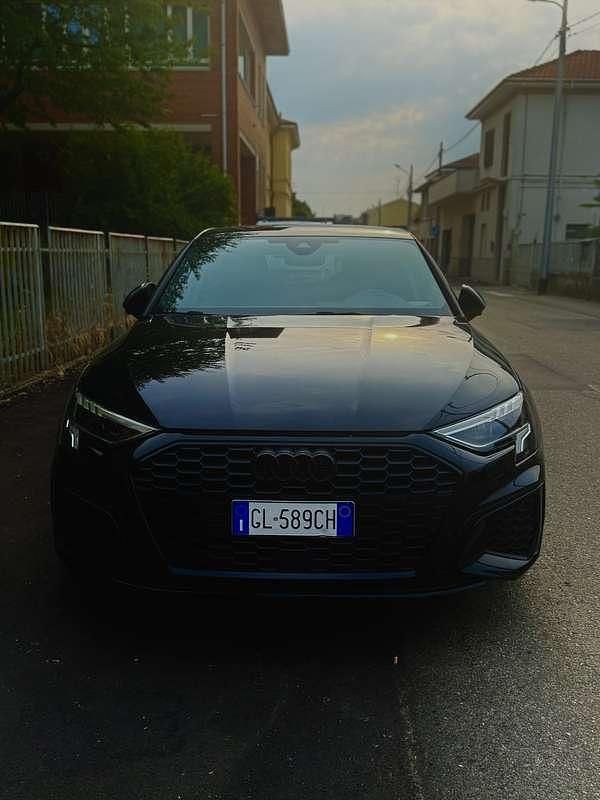 Usata 2022 Audi A3 S-Line Tre volumi | 25.000 € (Buon prezzo) - Immagine 1/4