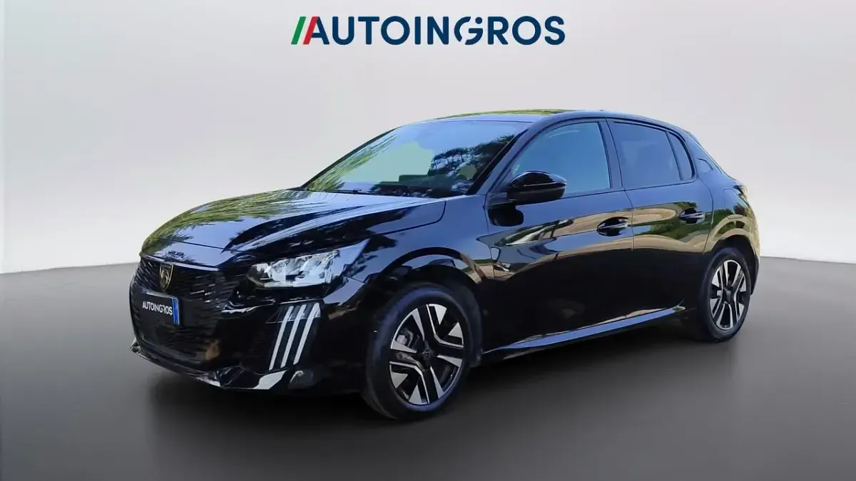 Usata Peugeot 208 Allure 101 CV (74 kW) 2024 Utilitaria