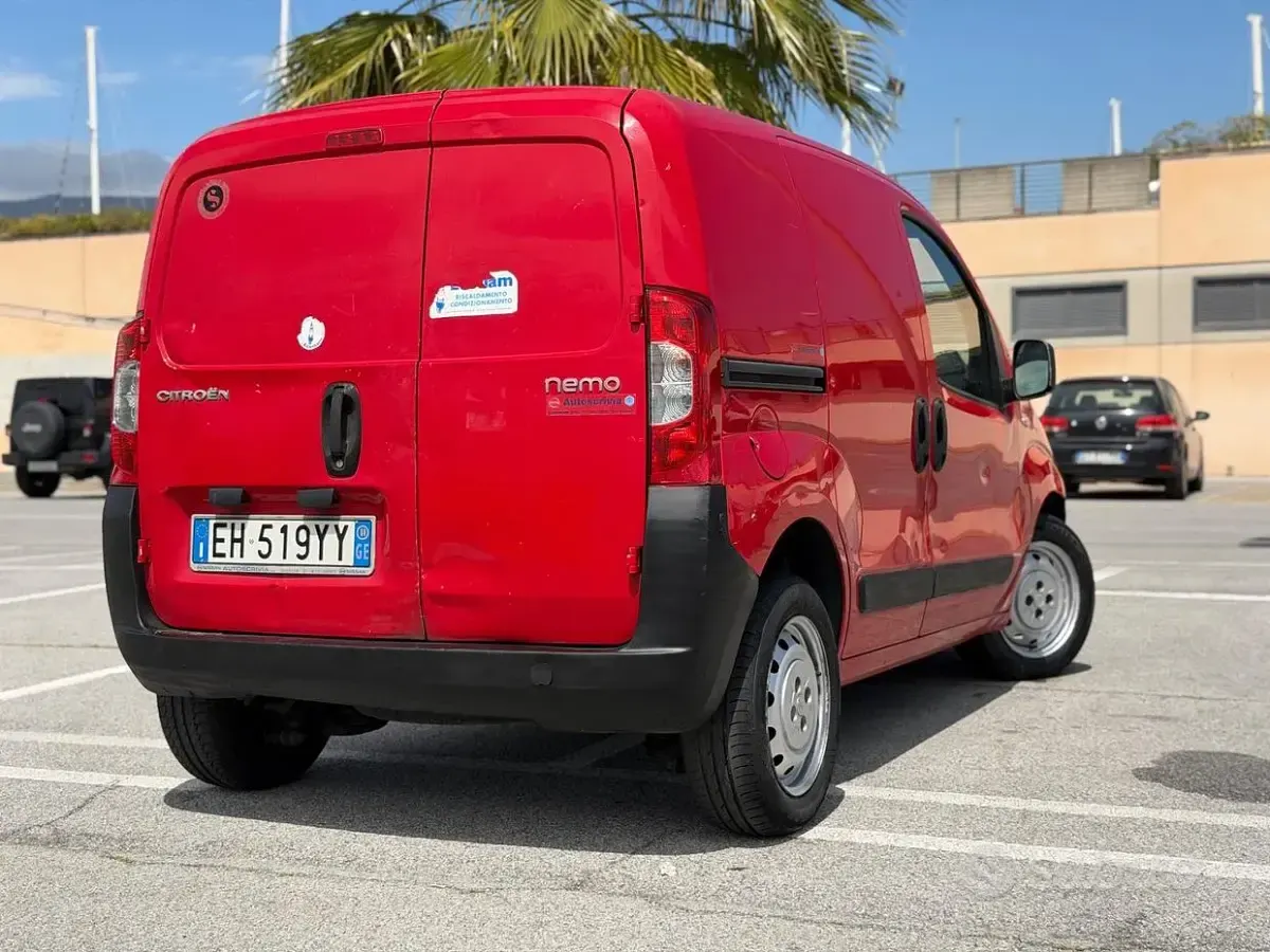 Usata Citroën Nemo 75 CV (55 kW) 2011 Rosso Monovolume