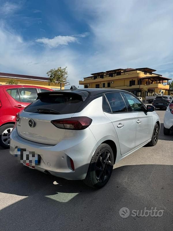 Usata Opel Corsa 75 CV (55 kW) 2022 Grigio Berlina