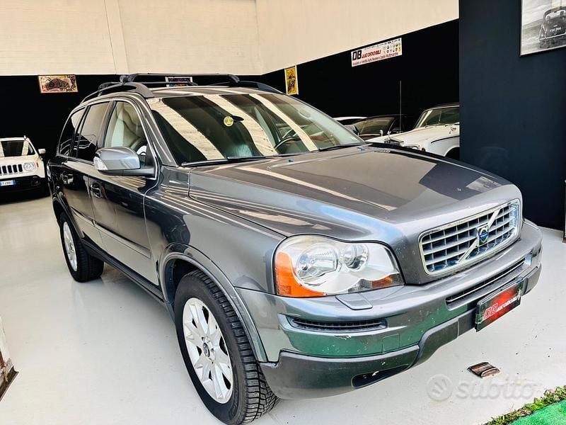 Usata Volvo XC90 Executive 185 CV (136 kW) 2008 Grigio SUV