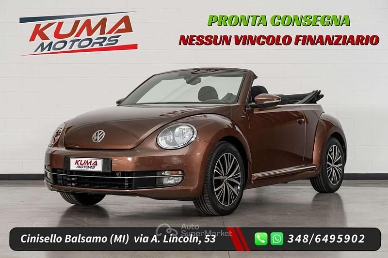 Dark bronze met. cod. "b8q" Usata 2016 VW Maggiolino Allstar Cabrio | 21.400 € (Buon prezzo) - Immagine 1/4