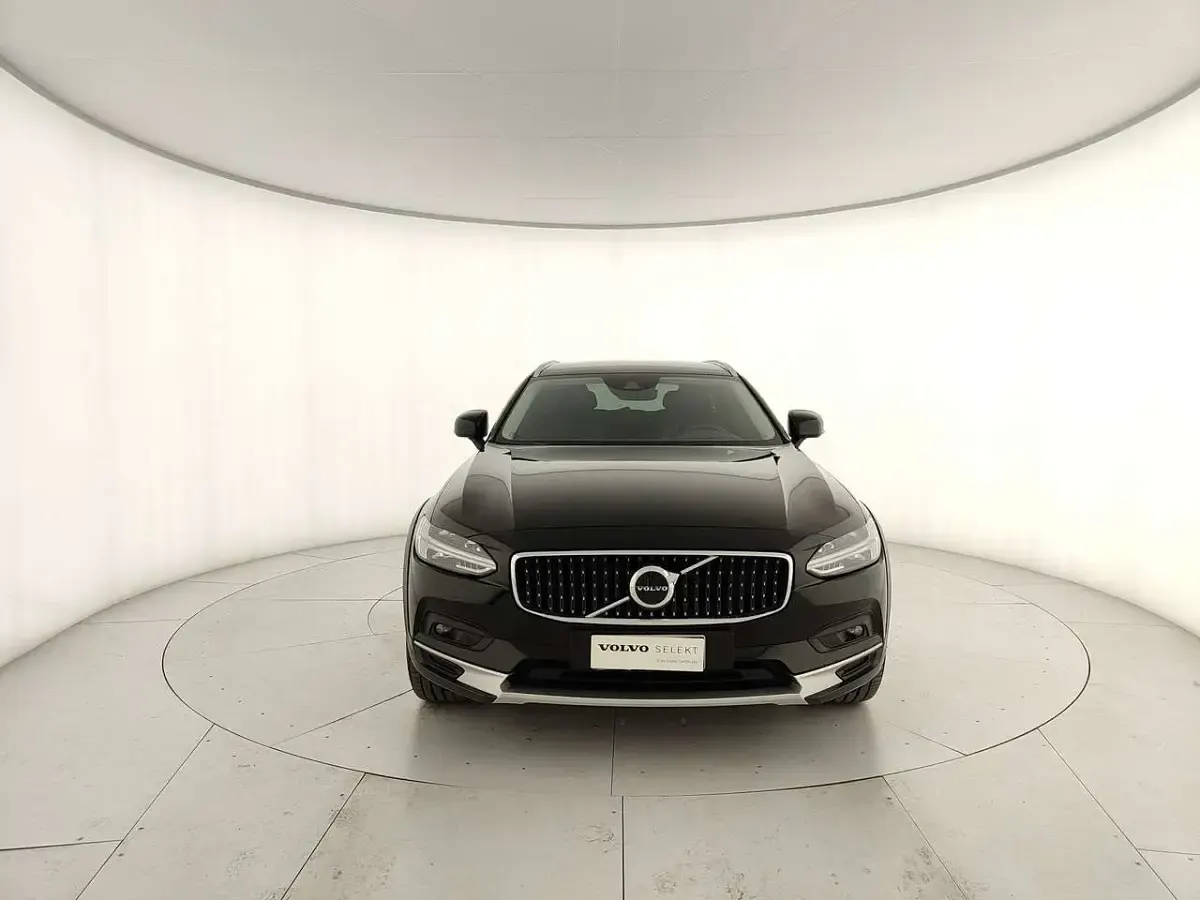 Usata Volvo V90 CC Business Edition 197 CV (144 kW) 2021 Nero Station wagon