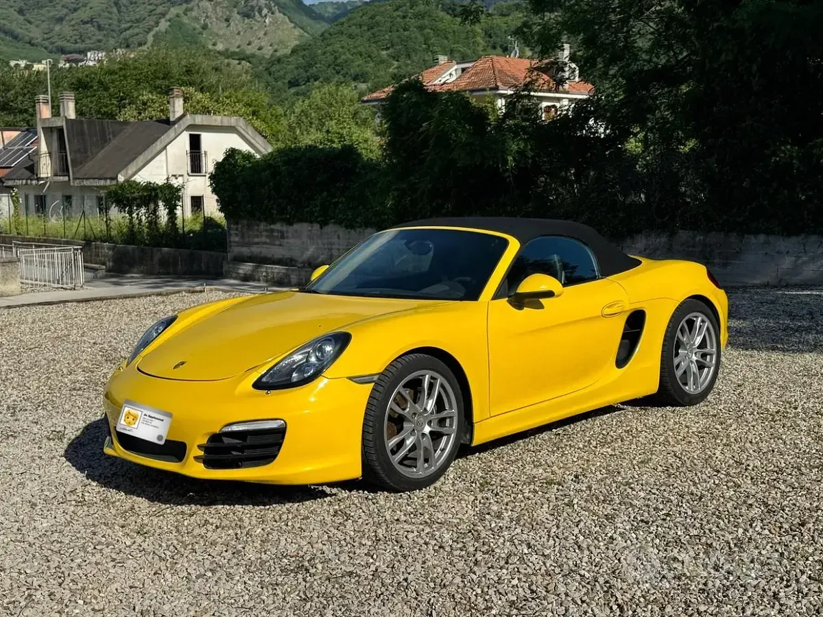 Usata Porsche Boxster 265 CV (194 kW) 2015 Giallo Cabrio