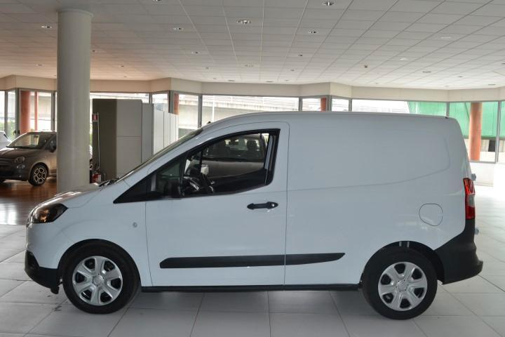 Usato 2022 Ford Courier 1.5 Diesel 75 CV (19.900 €)