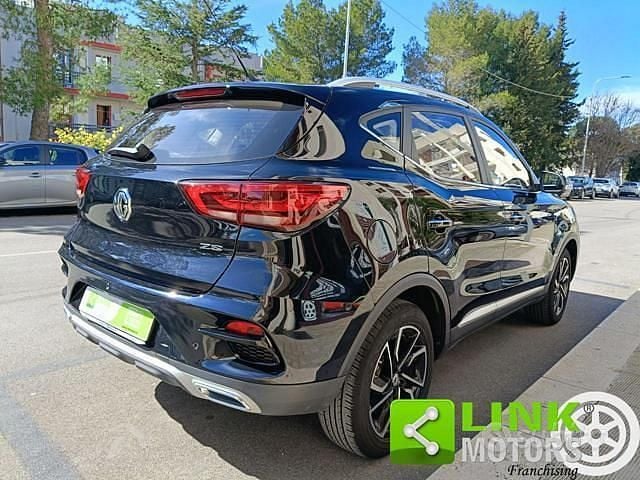 Usata MG ZS Comfort 106 CV (77 kW) 2023 Nero SUV