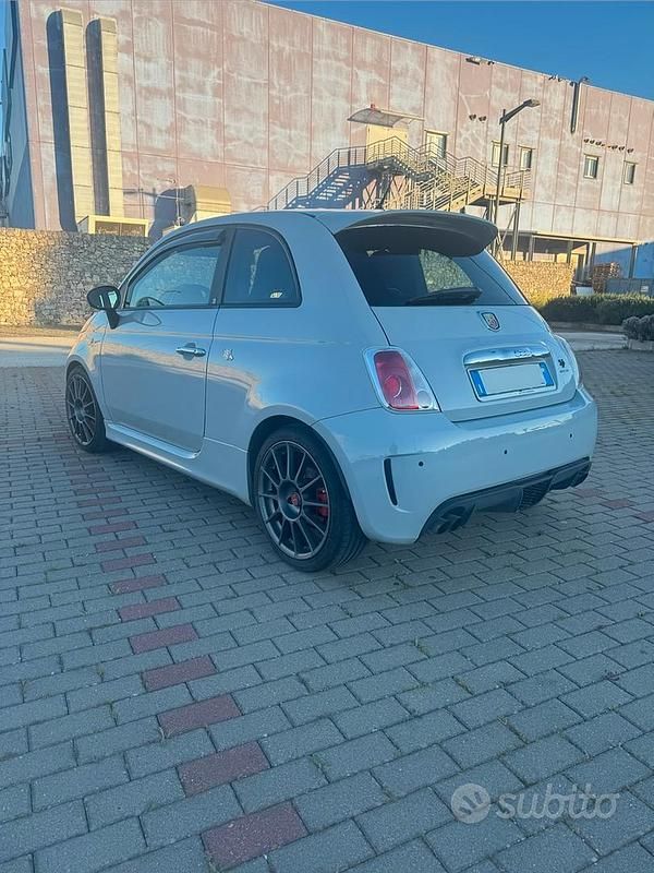 Usata Abarth 500 Esseesse 160 CV (117 kW) 2010 Grigio Berlina