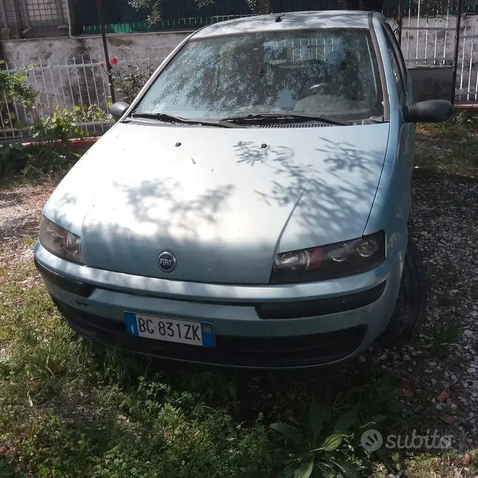 Usata Alfa Romeo 147 120 CV (88 kW) 2006 Grigio Utilitaria