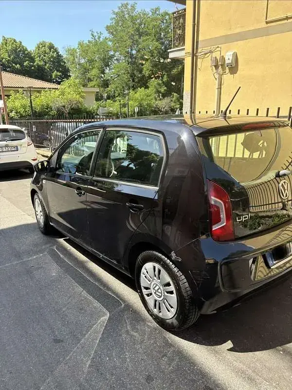 Usata VW up! Move 75 CV (55 kW) 2014 Nero Utilitaria