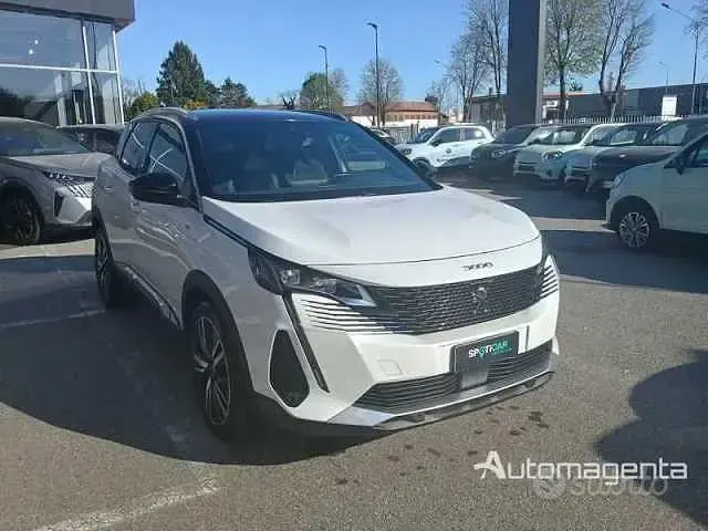 Usata Peugeot 3008 GT 131 CV (96 kW) 2023 SUV