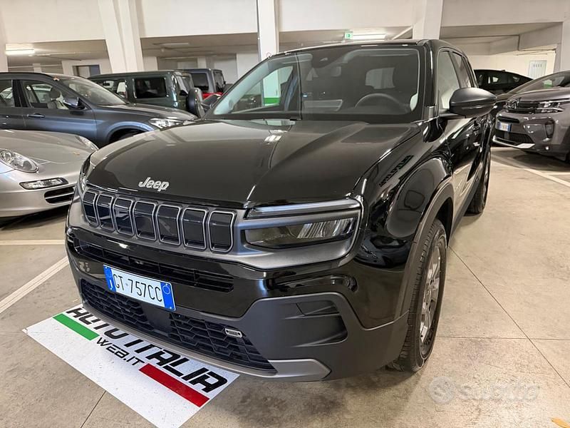 Usata Jeep Avenger 101 CV (74 kW) 2024 Nero SUV