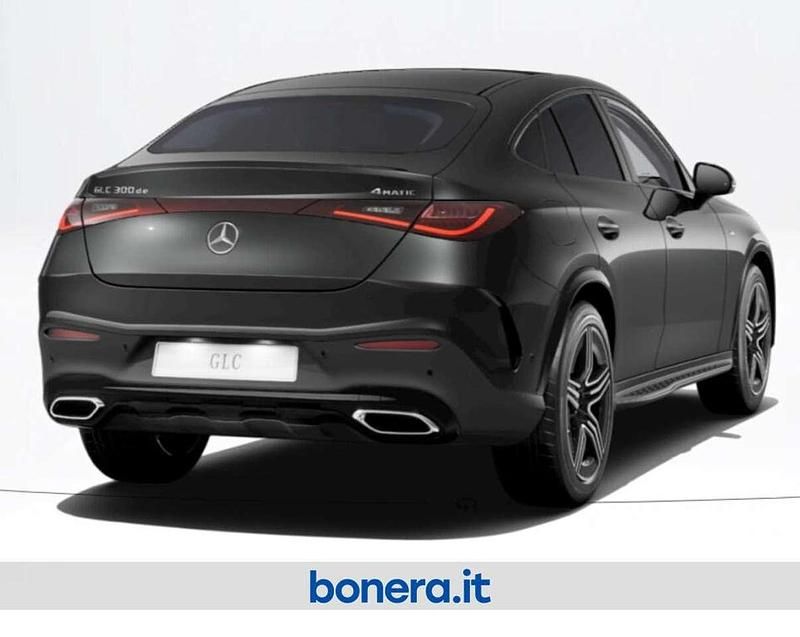 Nuova Mercedes GLC300e AMG Line Premium 333 CV (244 kW) 2025 Grigio Coupé
