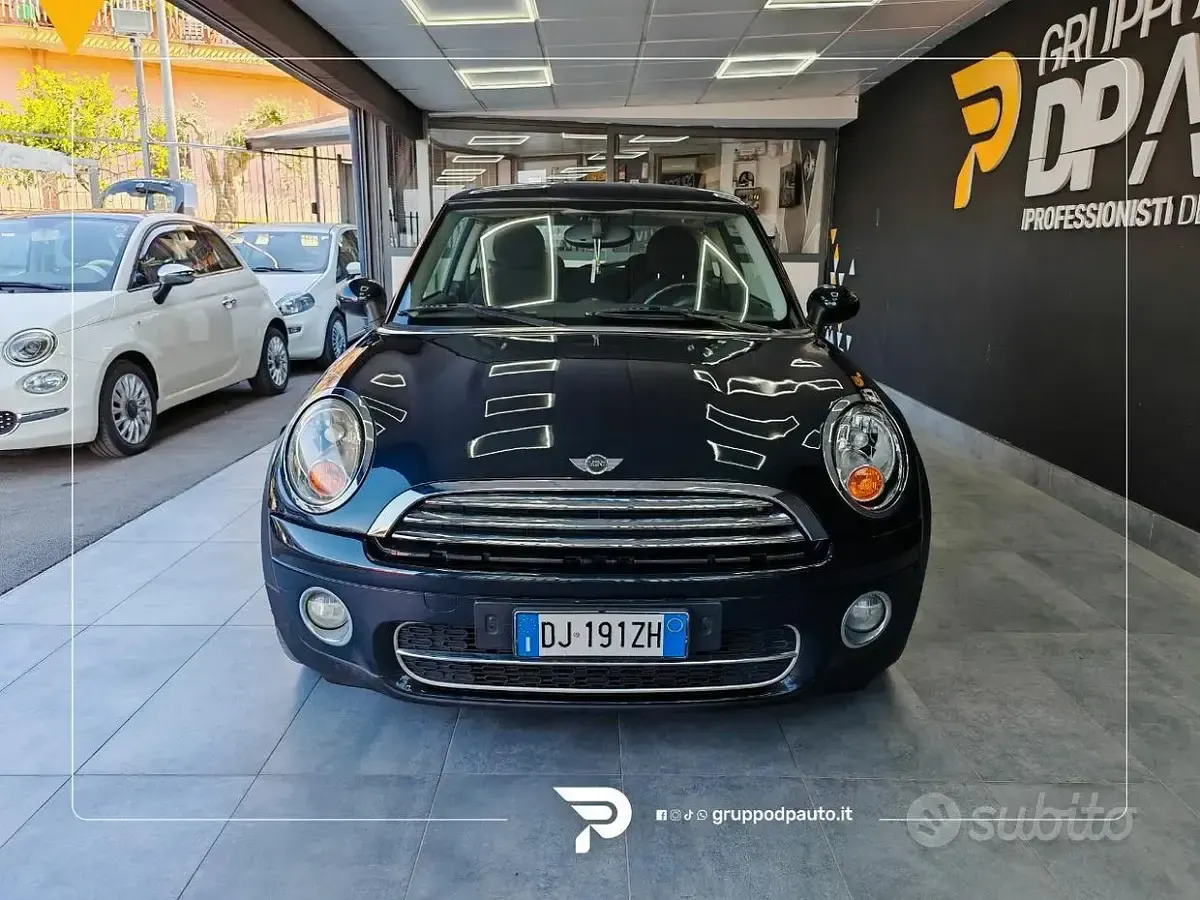 Usata Mini Cooper D Chili 109 CV (80 kW) 2007 Nero Utilitaria