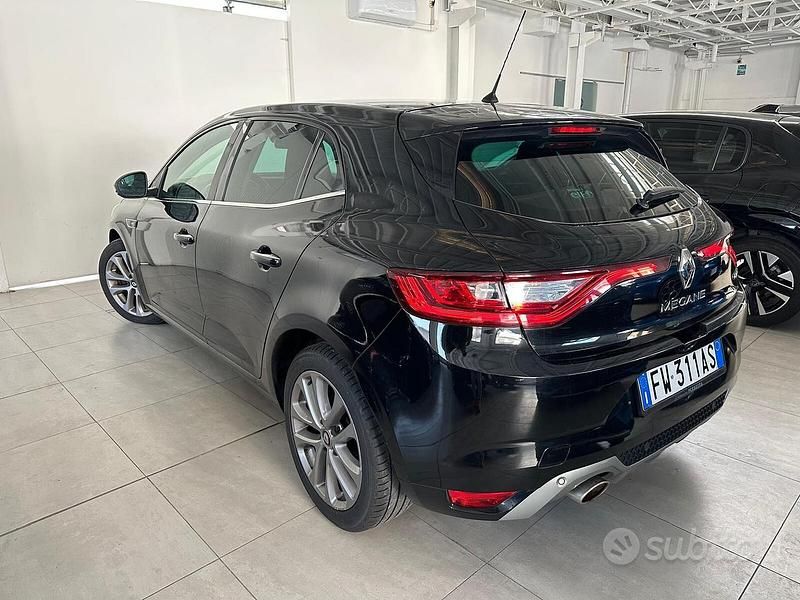 Usata Renault Mégane IV 140 CV (102 kW) 2019 Nero Berlina