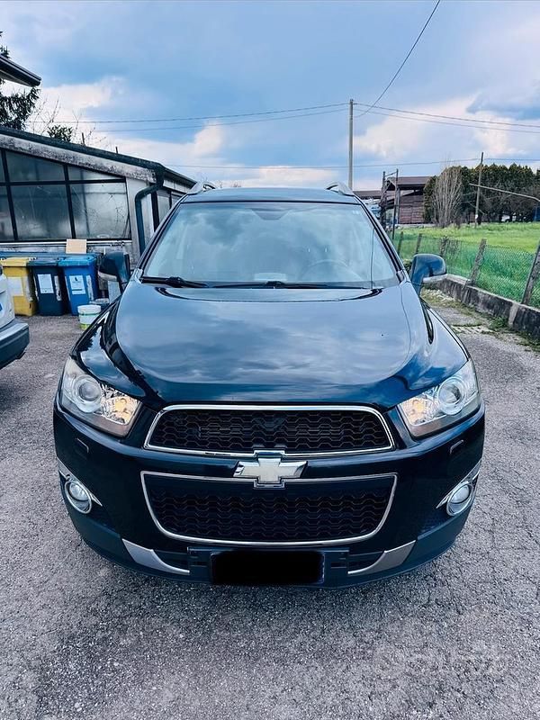 Usata Chevrolet Captiva LTZ 186 CV (136 kW) 2011 Nero SUV