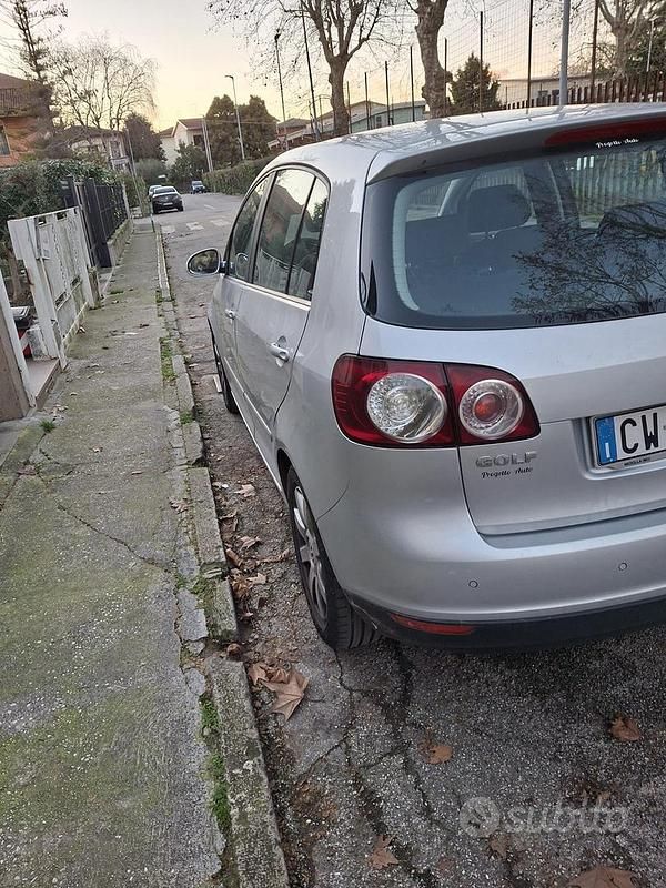 Usata VW Golf IV 2005 Grigio Berlina