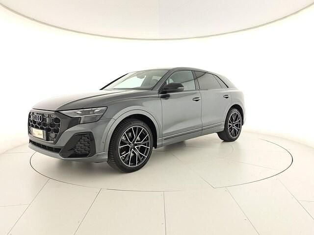 Usata Audi Q8 S-Line 286 CV (210 kW) 2024 Grigio SUV